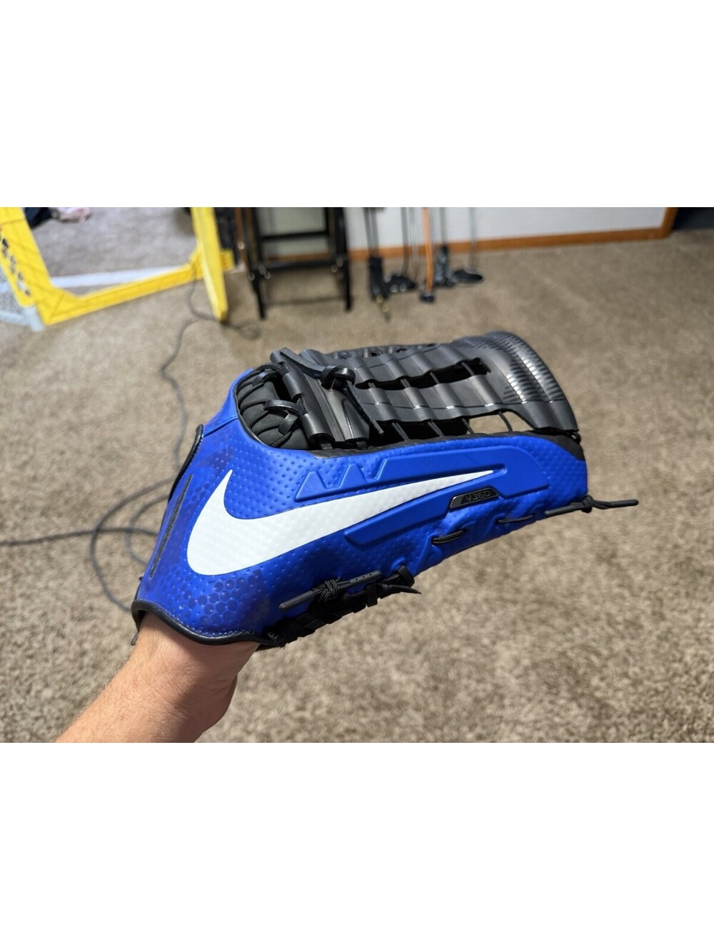 Nike Outfield Vapor V360 Baseball Glove Blue 12.75" Used RHT
